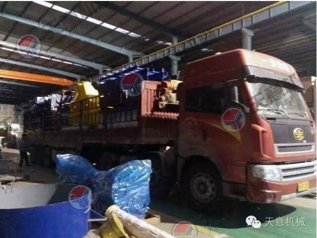 輕質墻板機